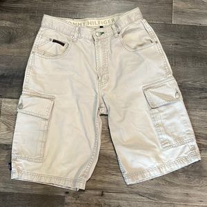 Vintage Tommy Hilfiger Khaki Men’s Shirts Size 30